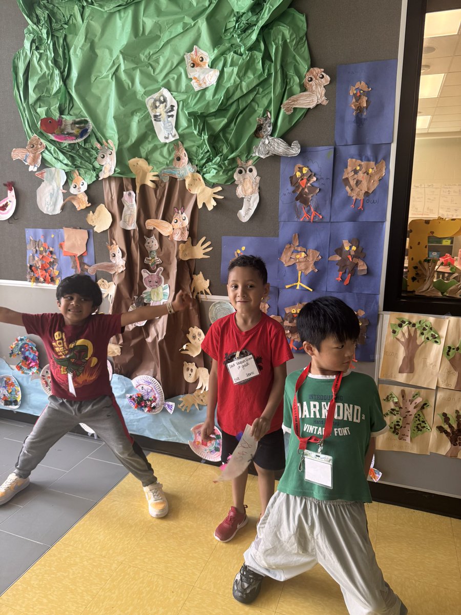 loridrapp's tweet image. My final stops for this Friday were Early Childhood Summer Programs @LJJacksonECC and @Camey_ES - student learning evident with the great work displayed throughout the buildings! Great job to all staff working these programs for our @LewisvilleISD youngest learners. #OneLiSD