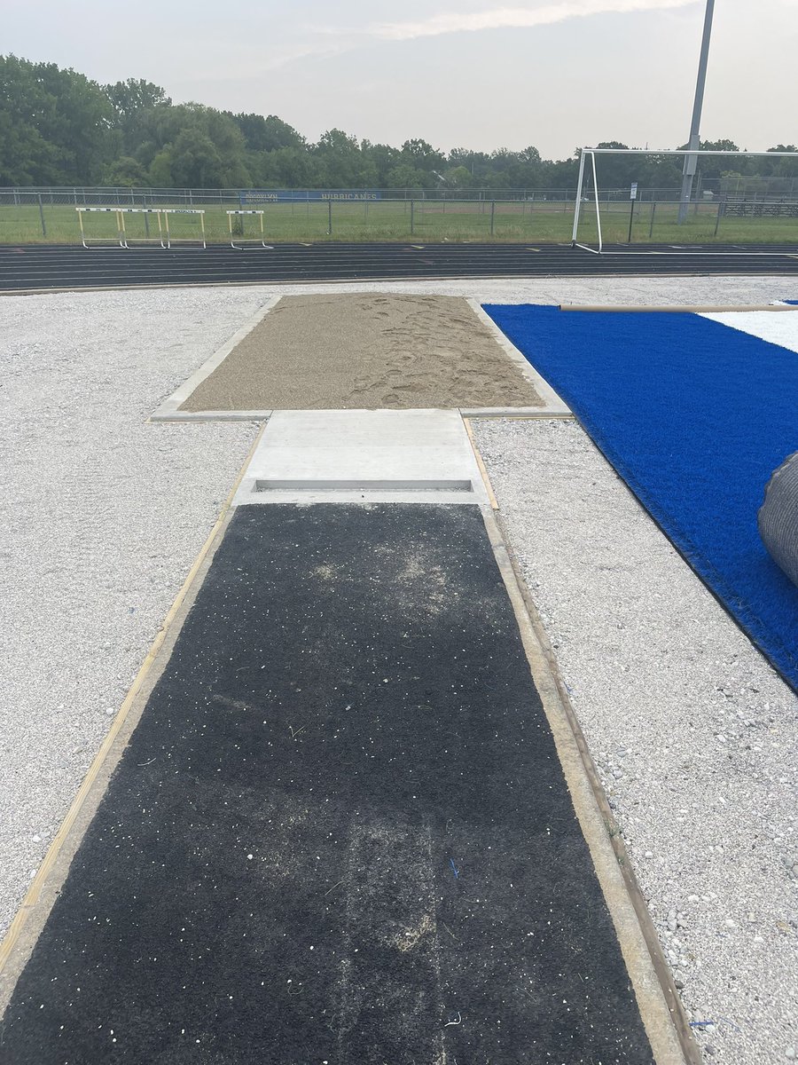 HurricanesSuper's tweet photo. Great news from Hurricane Alley! We're making excellent progress on the installation of our new Field Turf and Scoreboard! A big thank you to the FieldTurf and BSN Sports for their support in bringing this project to life. We're getting closer to game day! #StadiumUpdate https://t.co/HZAn3AyHQv