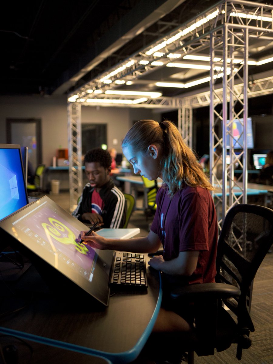 Creativity meets calling in OC's School of Art &amp; Design!
Create, innovate and grow with expert faculty, cutting-edge tech and a Christ-centered community. Ready to design your future?: oc.edu/design 
#OKC #Oklahoma #Christian #SmartsWithHeart #Art #Architecture #Design