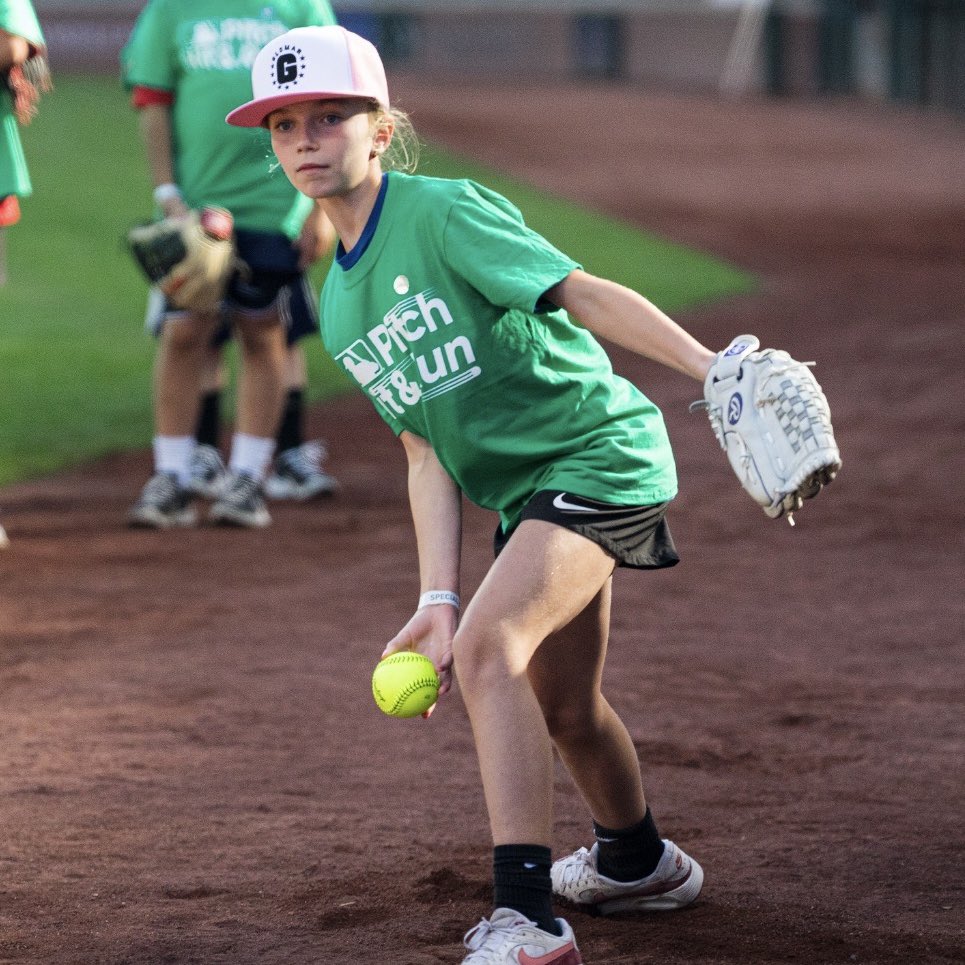 MLB Pitch Hit & Run tweet media