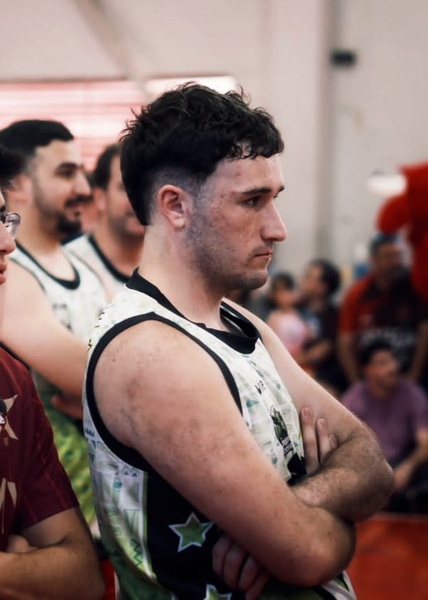 Pablo Soriano del Senior Municipal ⚫ <a href="/CDJPuertaOscura/">CD Puerta Oscura</a> está a sólo 25 puntos de llegar a los 500 puntos en una temporada. ¿Podrá lograrlo en la FINAL de mañana del X TORNEO PUERTA OSCURA Memorial Juan Carlos González Juanky?😏

#TorneoPO2025
#CDPO13.0
#EternoJuanky
#SiempreJuntos