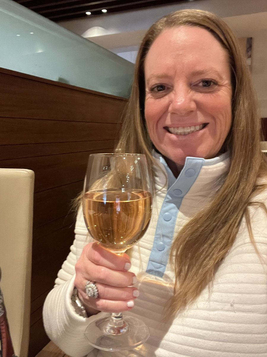 Sláinte, off to Ireland 🇮🇪 🐎🍻 #horsewareireland #salesconference