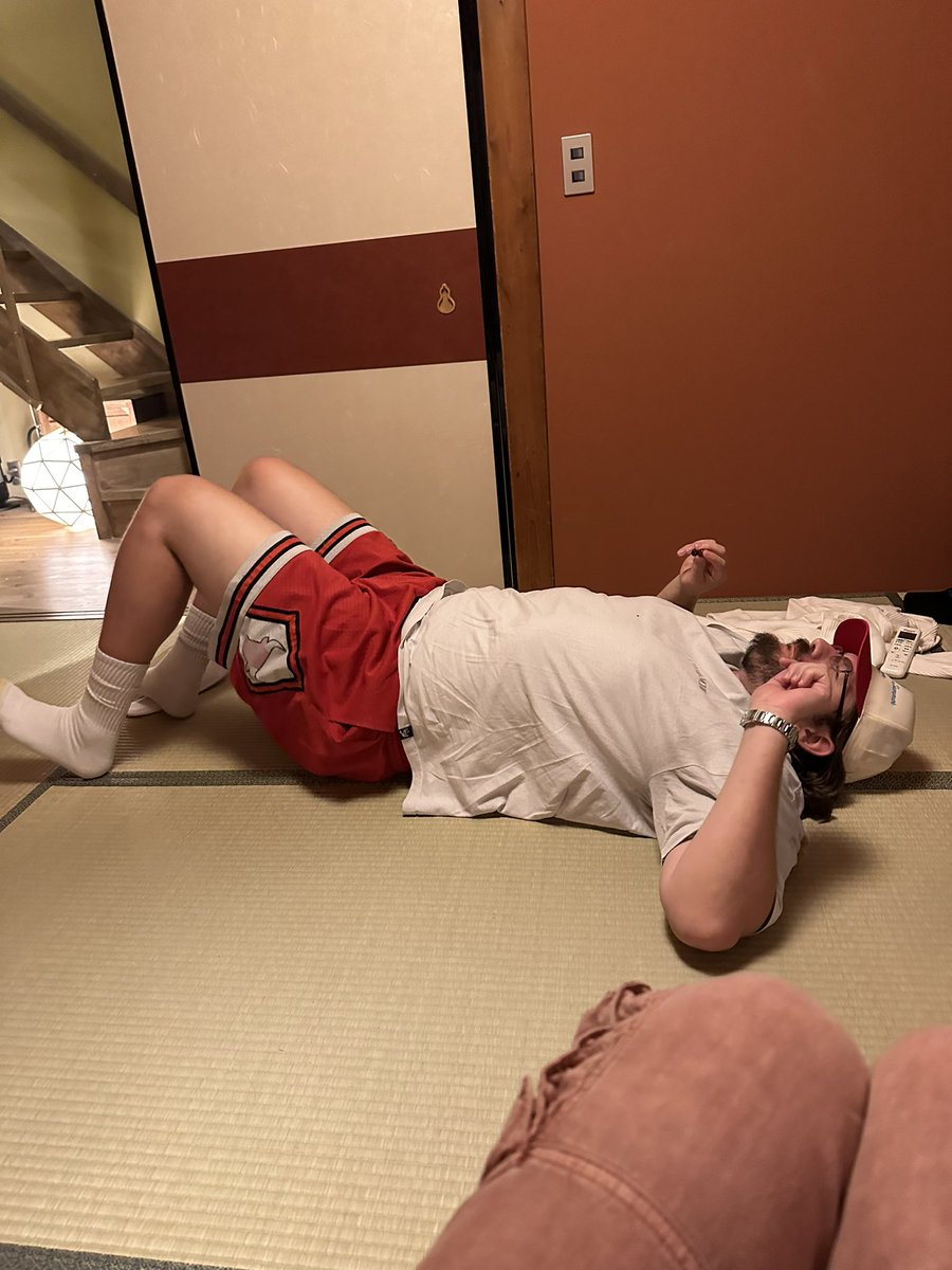 Milfski tweet media