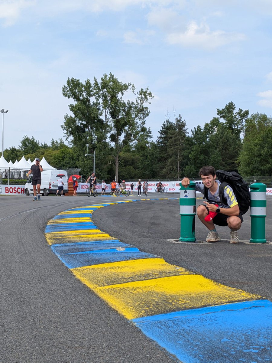 FastRepairMotorsport tweet media