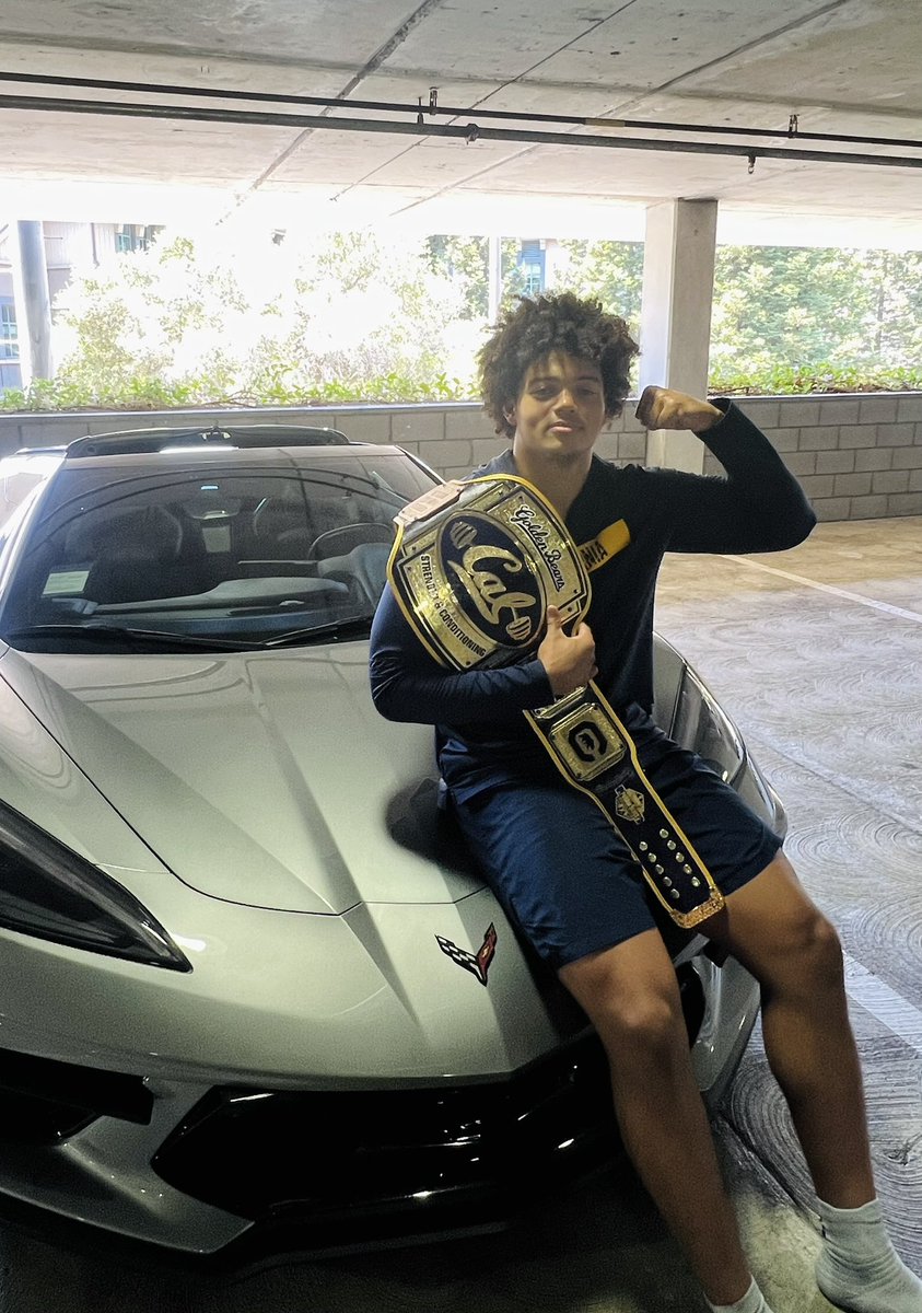 Coachjasonnovak's tweet image. Well Done
@AidanAkfootball
@RyanMcCulloch42
@Cam_Sidney
For winning the Week 3 Iron Bear Belt!!!#SmartAndTough