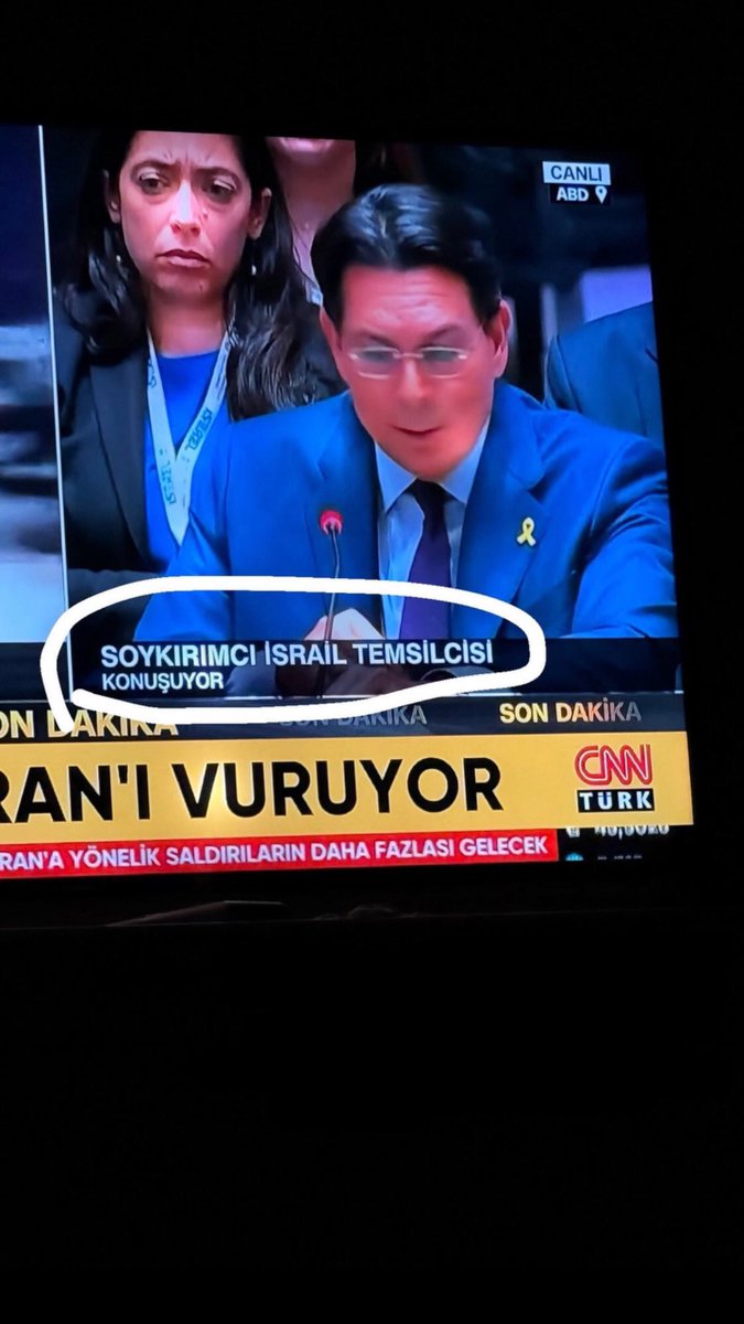 CNN Türk’ün, israil temsilcisi konuşurken isim yerine yazdığına bakın çabuk.. 

 Razıyız kardeşim mükemmel bir habercilik 👏