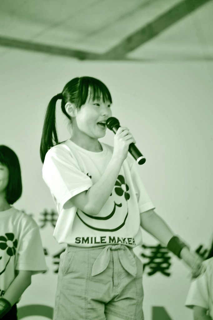 6IeQpCdAJL76782's tweet image. 少し懐かしさが、
卒業公演行って数ヶ月

和歌山
行く機会が

そりゃ
京都から

遠路　
川を泳ぎ
道に迷いながら

紀三井寺　や
ご当地グルメ
井出商店のラーメン
グリーンコーナーのソフトクリーム
みかん等
旅の懐かしさかが

そして寂しさが
何度通った事だろうか?