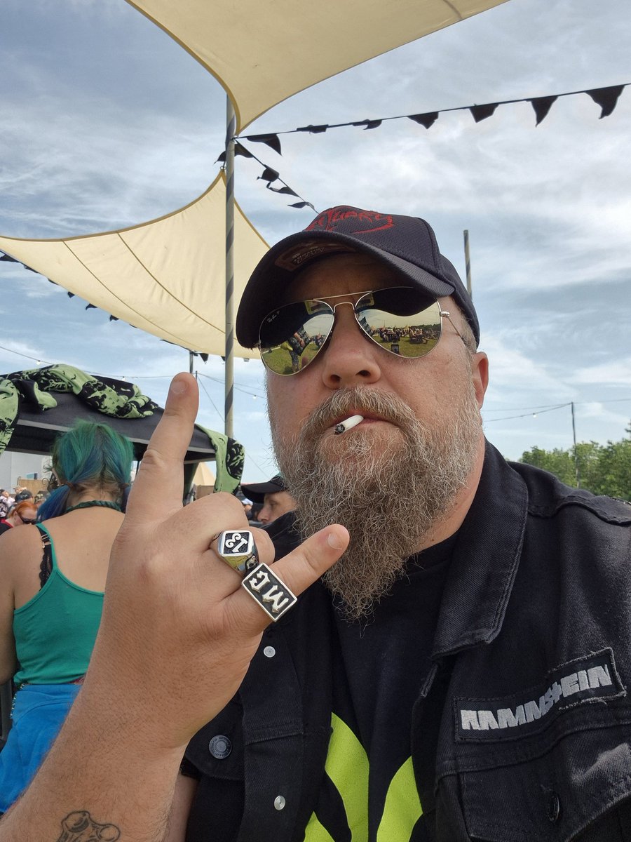 the_church666's tweet image. Downloads been pretty warm today, but that rain on the way back to my tent was nice, not gonna lie 😂 @DownloadFest