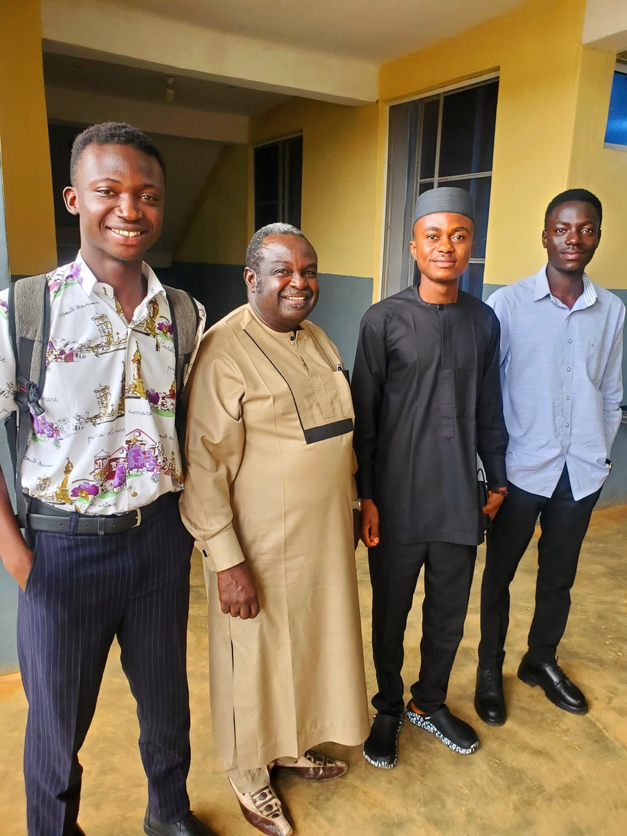 EduHealth_Intl's tweet photo. 𝐂𝐎𝐔𝐑𝐓𝐄𝐒𝐘 𝐕𝐈𝐒𝐈𝐓 𝐓𝐎 𝐂𝐇𝐑𝐈𝐒𝐓𝐈𝐀𝐍 𝐅𝐀𝐈𝐓𝐇 𝐇𝐎𝐒𝐏𝐈𝐓𝐀𝐋, 𝐉𝐎𝐒.

Yesterday, the EduHealth Team paid a courtesy visit to Christian Faith Hospital in Jos, Plateau State. https://t.co/Jo34vEaAfV