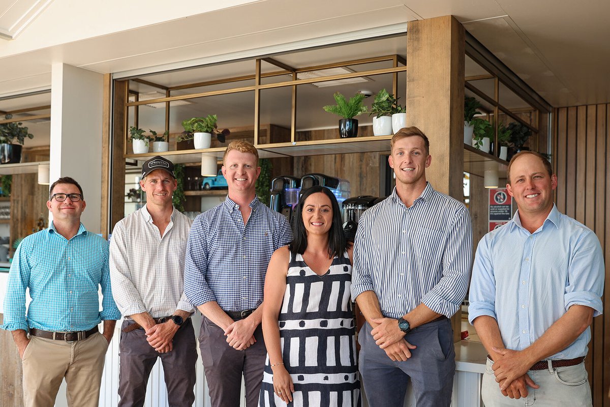 At Sprout Ag, our culture is rooted in collaboration, community, and a genuine passion for agriculture. We pride ourselves on being more than just advisors, we're part of the rural communities we serve.