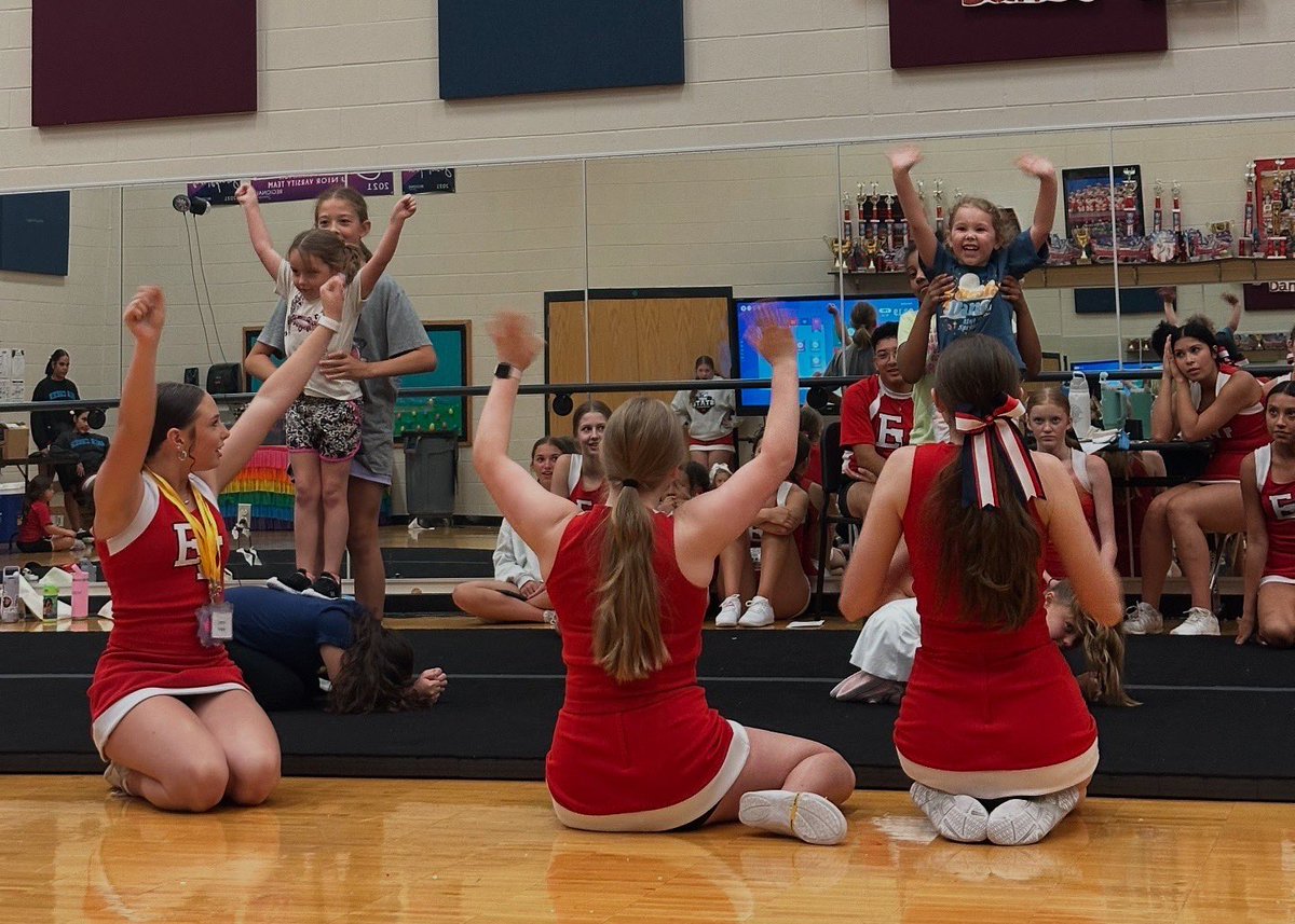 East View Patriot Cheer (@evpatriotcheer) on Twitter photo Little Cheer Summer Camp was a success! Great job to all of our little cheerleaders learning lots of cheers, dances, jumps & stunts. Thank you to our <a href="/EVcheerbooster/">EVHS Cheer Booster Club</a> club for hosting this great event. Can’t wait to see our littles again in the fall for football season! ❤️📣🤍 Little Cheer Summer Camp was a success! Great job to all of our little cheerleaders learning lots of cheers, dances, jumps & stunts. Thank you to our <a href="/EVcheerbooster/">EVHS Cheer Booster Club</a> club for hosting this great event. Can’t wait to see our littles again in the fall for football season! ❤️📣🤍