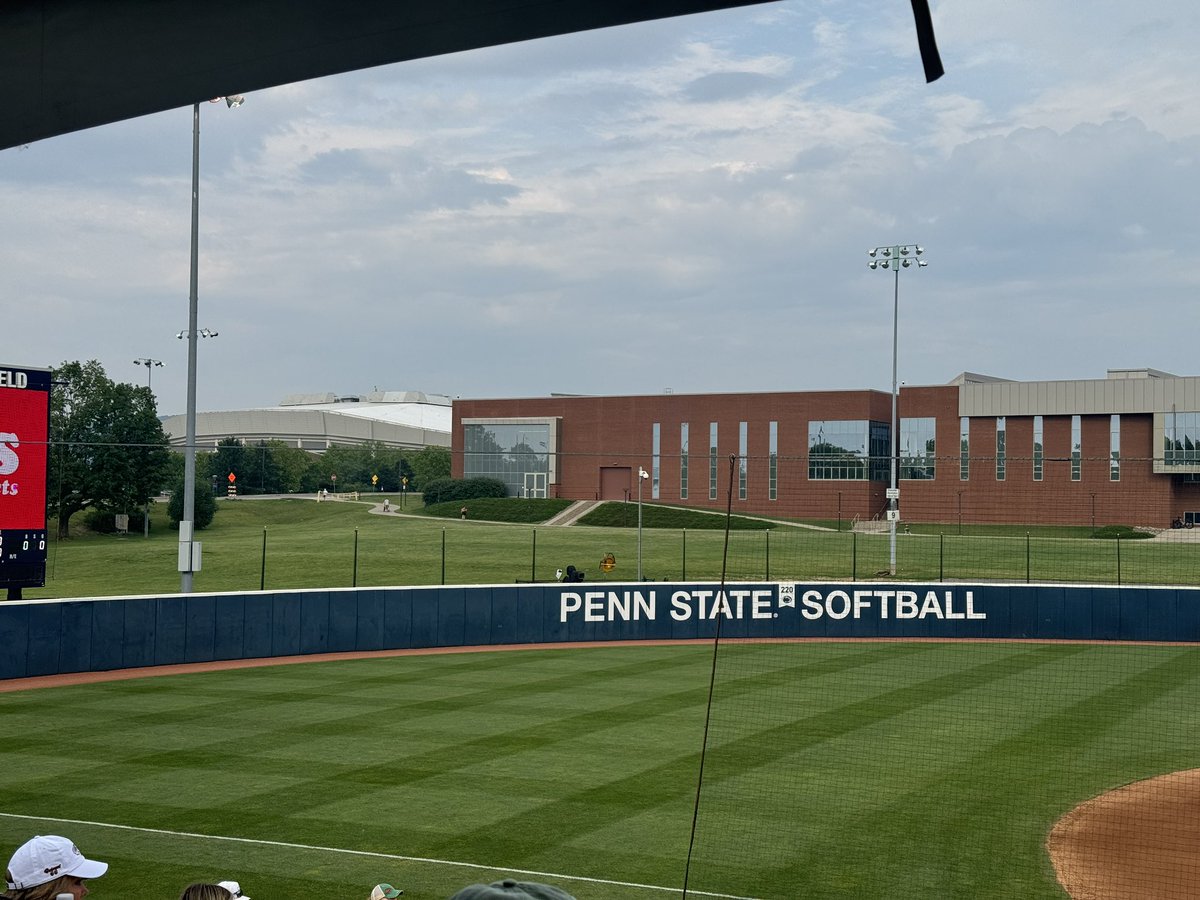 After some game delays, Greencastle-Antrim and Penn-Trafford are about set to battle for the PIAA 5A softball title 🥎

Follow along for updates from Penn State’s Beard Field, and online at ldnews.com/story/sports/h…