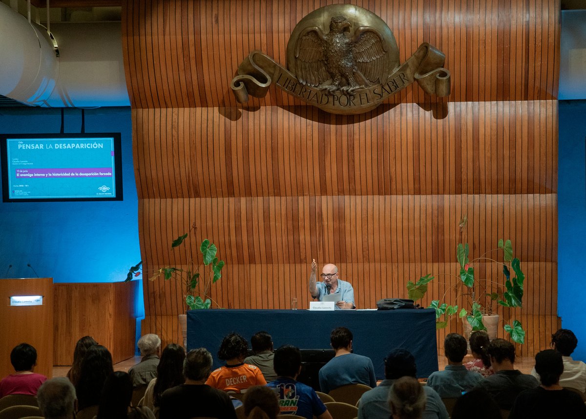 ColegioNal_mx's tweet image. 🔎👣🗂️ #MAÑANA el antropólogo social,@clomnitz continuará con el análisis de la sustracción forzada en la historia del país, su utilización y conceptualización a lo largo de las décadas de 1960, 1970 y hasta nuestra época.

🔸 Martes 17 de junio · 18 h #entradalibre 
🔸 Ciclo:…