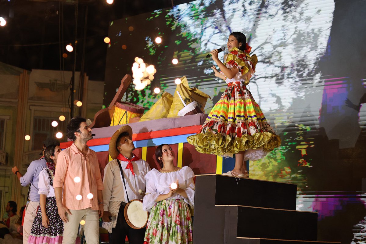 germanprensa's tweet photo. Está es la fiesta más importante del surcolombiano, el Festival del Bambuco en San Juan y San Pedro, que inició hoy y va hasta el 30 de junio. Las fotos son de la autoría de Gerardo Villegas. https://t.co/JOVcUMbv5t