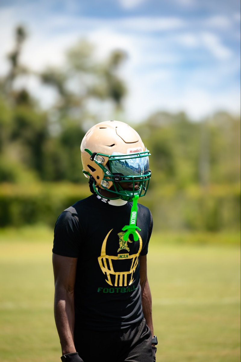 JaZae_5's tweet image. Junior season loading…