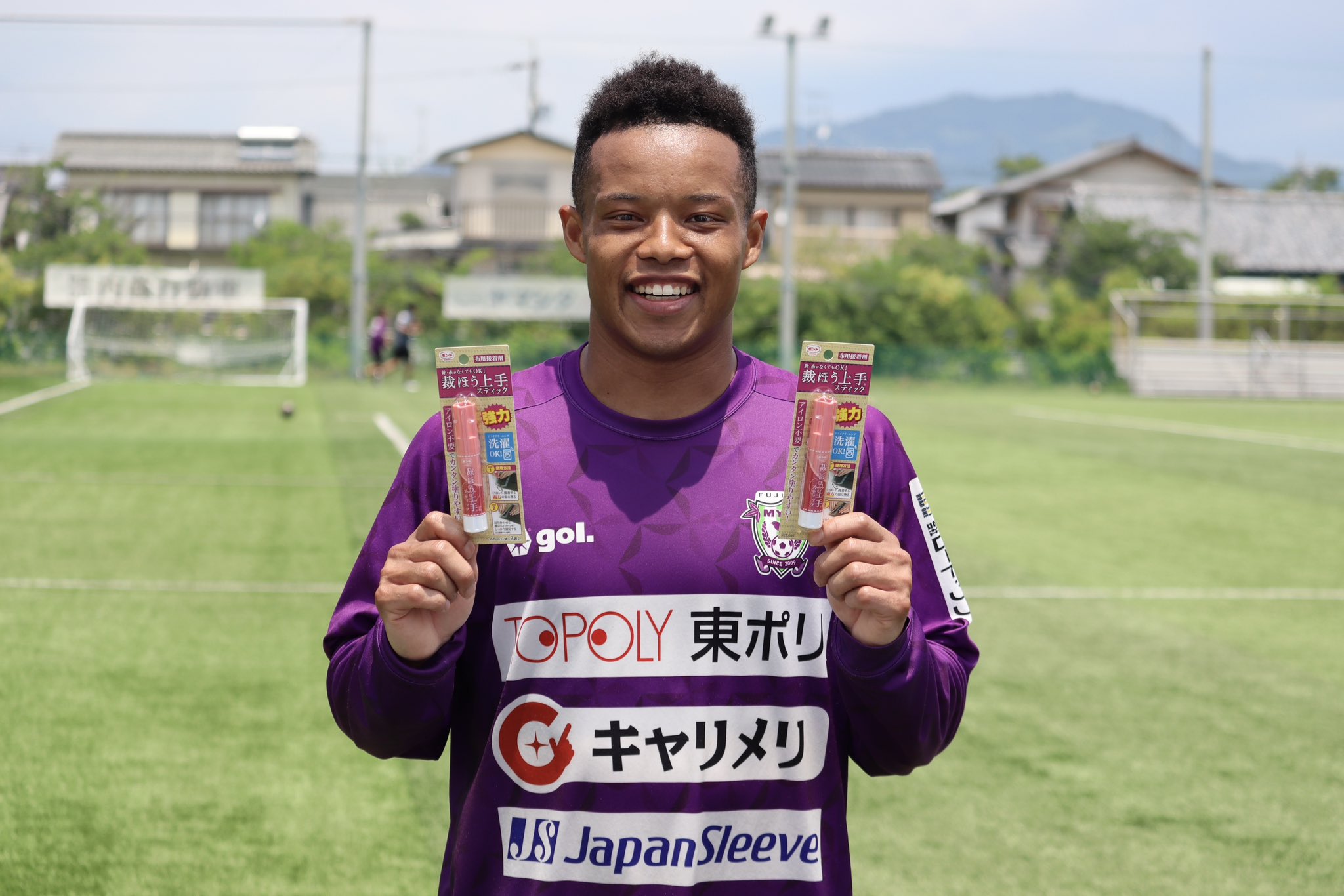 FC今治 藤枝MYFC ピンバッジ ピンバッチ FC今治 藤枝MYFC ピンバッジ ピンバッチ - メルカリ