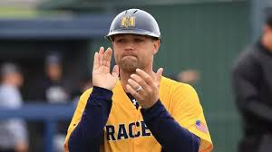 Grinder
JYD
This guy is in Omaha and is texting one of our former players.
Yep, an impact juco player that is still available.
The transfer portal has muddied the water for juco players, but the grinders and JYD's, know how much value juco players can bring their program. 
Juco