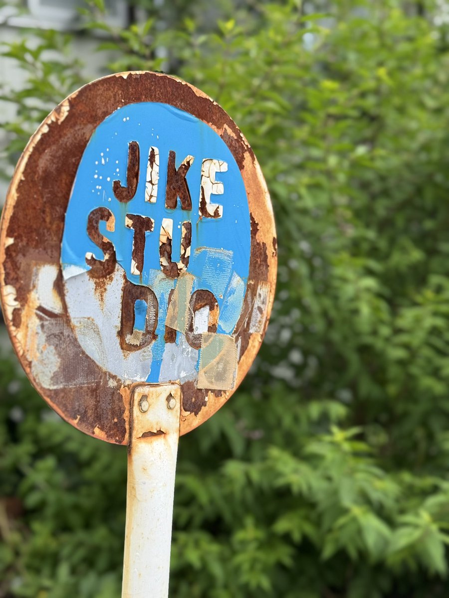 はじまりました！
ぜひぜひご高覧下さい🙏

オーガベンの世界展
-とある町のかたち-

2025.6.14 Sat -6.29 Sun
11時－18時・火曜休廊
作家在廊日：6/14,15,16

JIKE STUDIO
〒 227-0031 
横浜市青葉区寺家町435-1
045-479-6777
galleryajike.com