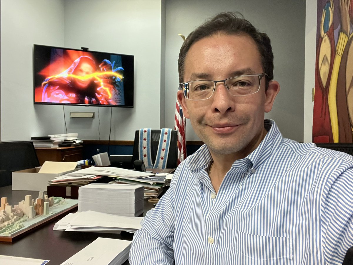 RaymondALopez's tweet image. Ten years as alderman &amp;amp; still stuffing envelopes after hours, albeit while watching “Masters of the Universe” for good measure! #NeverStop