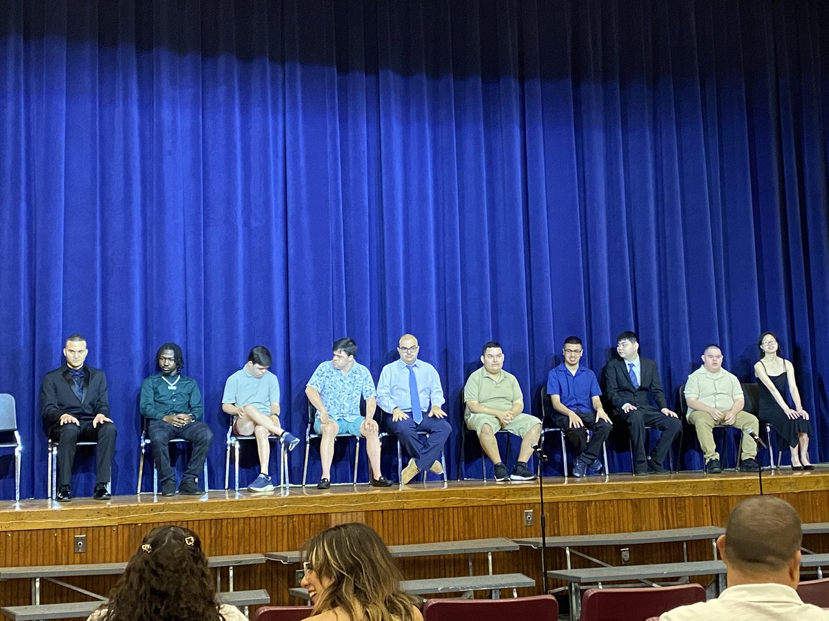 RMHSridgefield's tweet photo. Congratulations to all of our 2025 Strive graduates! You did it! Best of luck in all of your future endeavors! https://t.co/XeGbObhdud