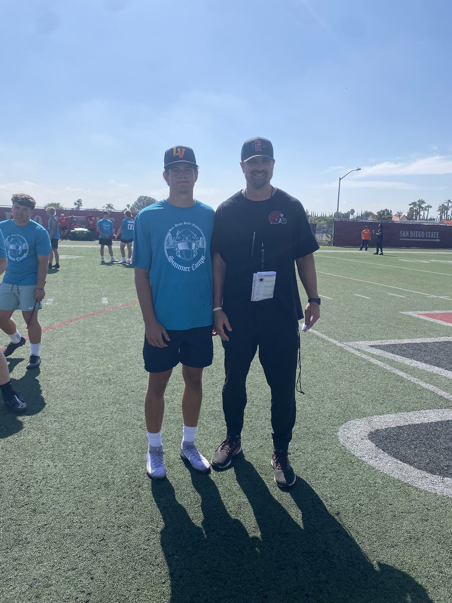 RyanCleator3's tweet image. I had a fun time at @AztecFB camp today, I had multiple kickoffs 65, 3.5. Didn’t do my best but still had a great time.
@CoachZacBarton @NewGenKicking @PointLomaFB @CoachPricePL