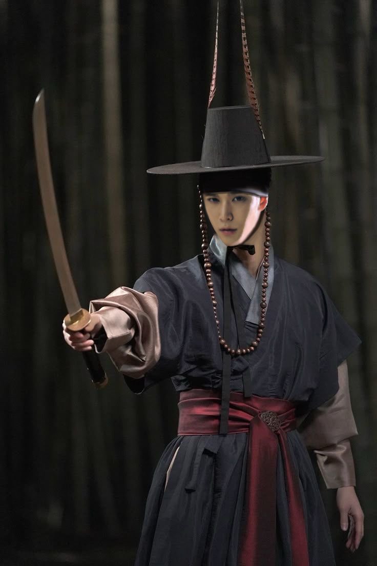 Nuneeti's tweet image. 송은석 나중에 사극 찍는 상상함 아