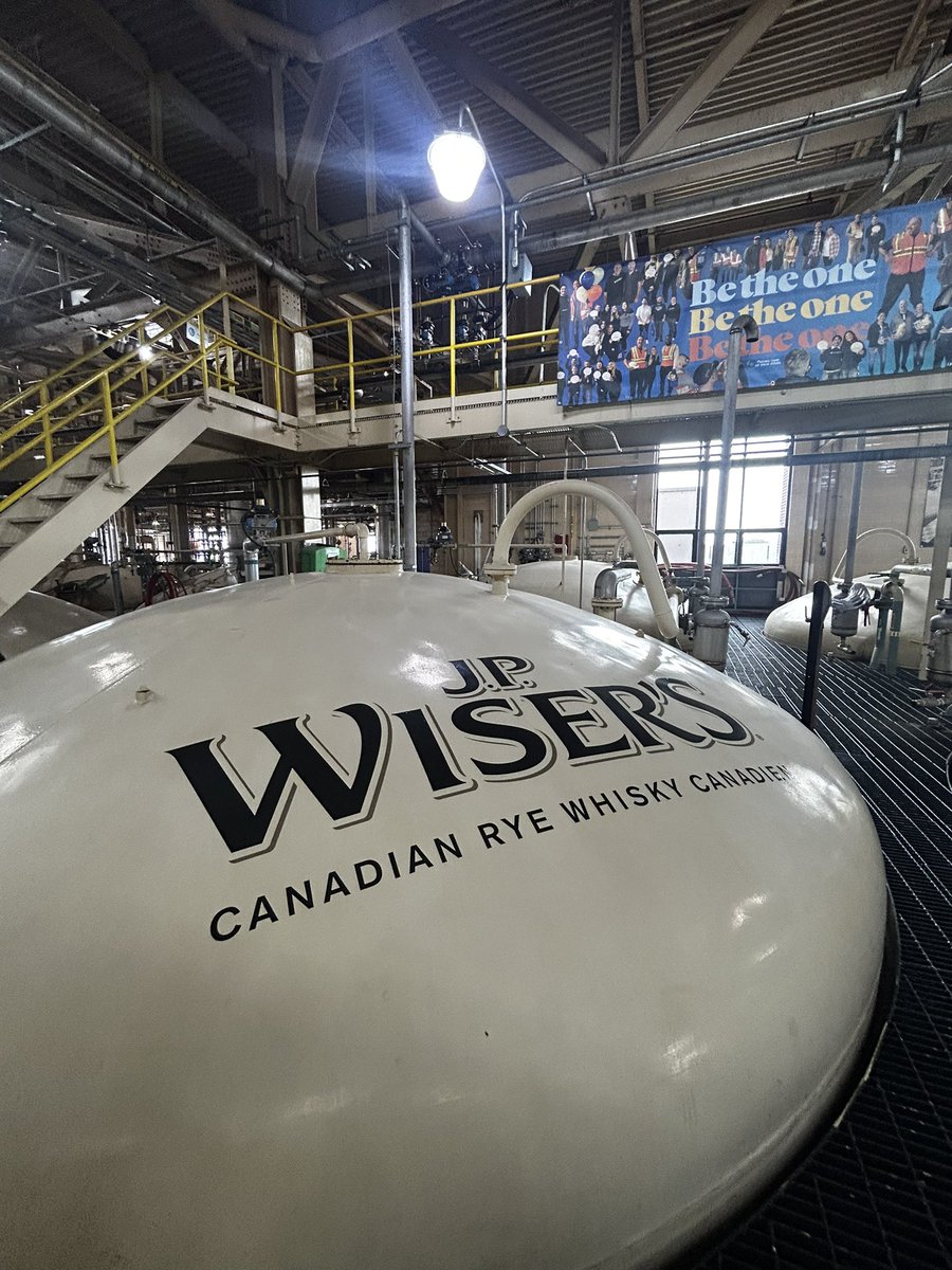 The sustainability team had the great opportunity to take a tour of Hiram Walker today! We learned how our corn is made into the products on the shelves ! 
#Sustainability #GLG