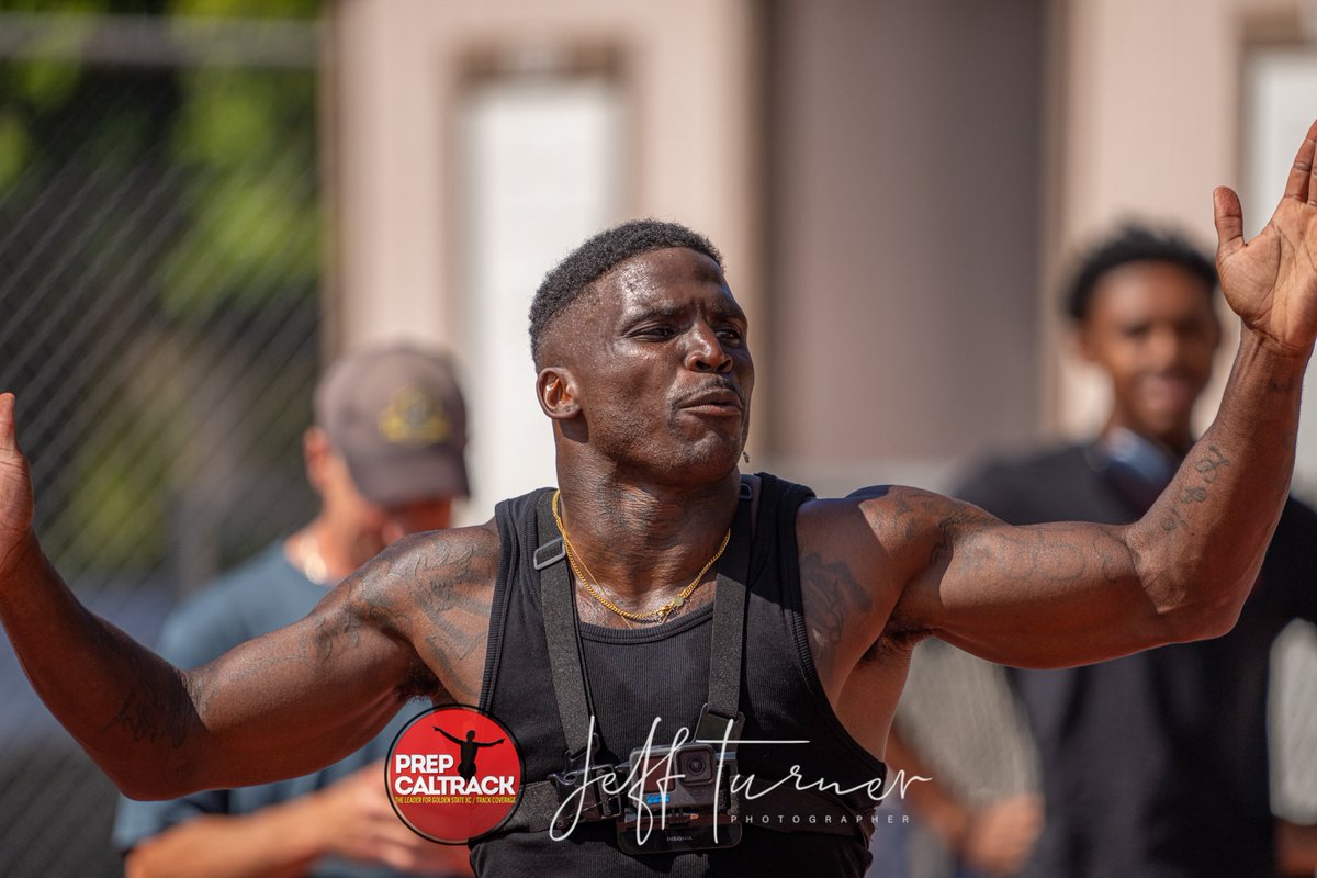 Rich Gonzalez (@prepcaltrack) on Twitter photo Well, <a href="/cheetah/">Ty Hill</a> Tyreek Hill is calling out <a href="/LylesNoah/">Noah Lyles, OLY</a> at a last-chance all-comers meet at Notre Dame High today! If they aren’t talking 🗑️, they aren’t pro sprinters! 📸: <a href="/jeffturner/">Jeff Turner 📷</a> Well, <a href="/cheetah/">Ty Hill</a> Tyreek Hill is calling out <a href="/LylesNoah/">Noah Lyles, OLY</a> at a last-chance all-comers meet at Notre Dame High today! If they aren’t talking 🗑️, they aren’t pro sprinters! 📸: <a href="/jeffturner/">Jeff Turner 📷</a>