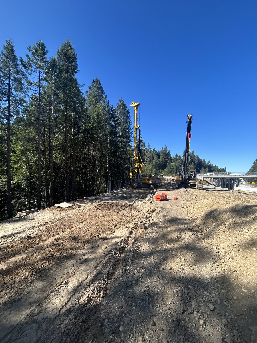 Caltrans District 3 (@caltransdist3) on Twitter photo #TrafficAlert Have you noticed the EB I-80 on and off-ramps at Baxter are closed? That's because crews are making room for a new truck climbing lane and constructing new retaining walls. Full details on next week's schedule here, conta.cc/4jSHk0V
<a href="/CHPGoldRun/">CHP - Gold Run</a> <a href="/CHP_Truckee/">CHP Truckee</a> #TrafficAlert Have you noticed the EB I-80 on and off-ramps at Baxter are closed? That's because crews are making room for a new truck climbing lane and constructing new retaining walls. Full details on next week's schedule here, conta.cc/4jSHk0V
<a href="/CHPGoldRun/">CHP - Gold Run</a> <a href="/CHP_Truckee/">CHP Truckee</a>