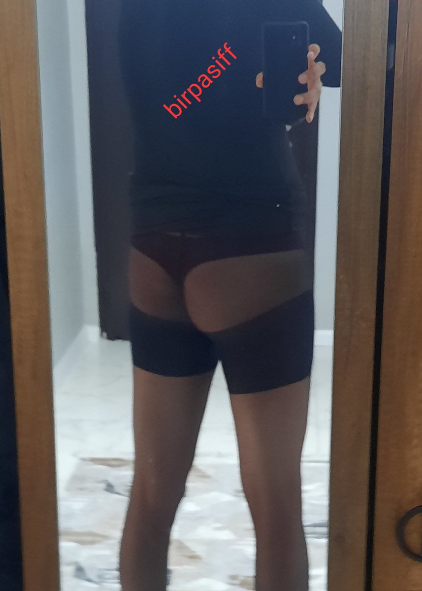 Şu kendimi çekmeyi bir türlü öğrenemedim fotografcılık gerçekten sanatmış 😏 #izmitpasif #izmitgay #izmitcd #pasifcd #cdgay #crossdresser #pasifgay #kulotlucorap #nylonfetısh #pantyhose