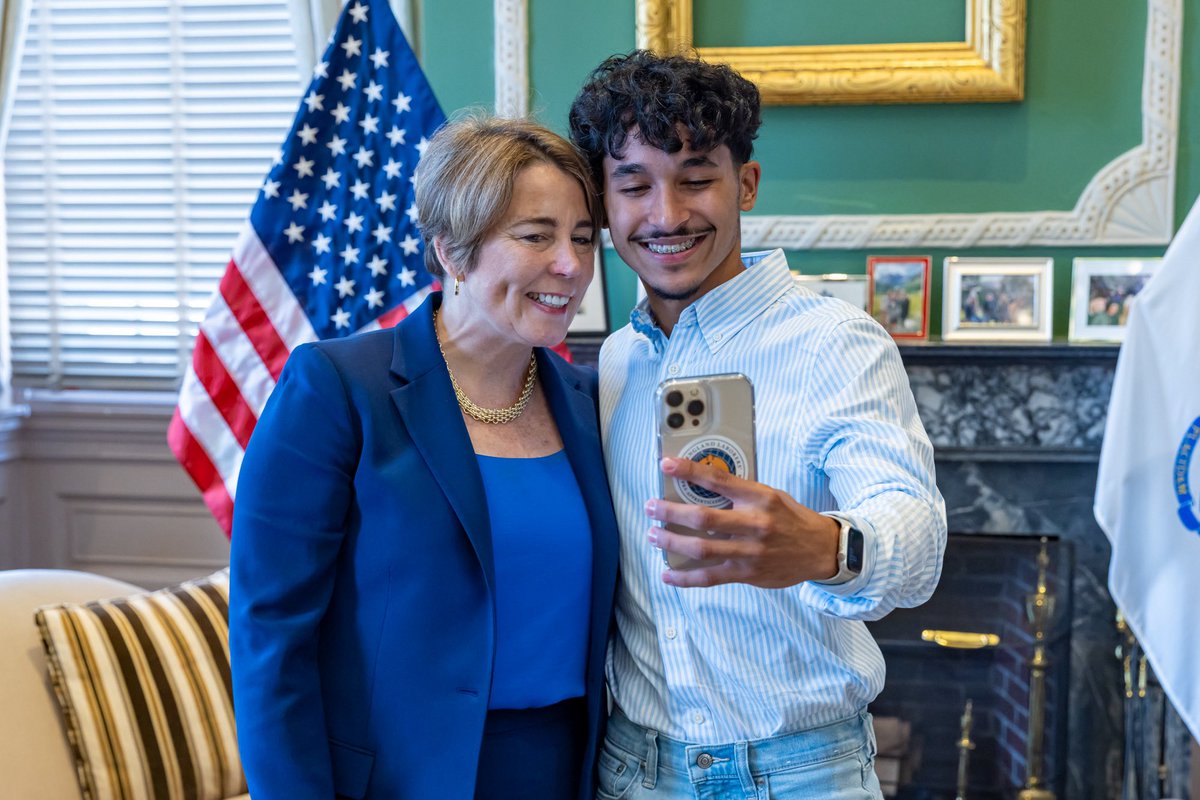 MassGovernor's tweet photo. Marcelo Gomes Da Silva is a junior in high school trying hard to do everything right. Faith and family are two of the most important things in his life. 
 
And even after ICE snatched him off the street with no notice and no explanation, even after six days in a detention center when he should have been in school, he told me: “I find beauty in humanity, that people always find optimism, even though they are in a horrible place.”
 
Marcelo — and the family, friends and community that rallied for his release — embodies everything Pope Francis believed. We have a shared responsibility to take care of each other and protect the dignity and worth of every human life. I’ve been holding onto these rosary beads blessed during my trip to the Vatican, and I can think of no one who needs, or deserves, them more. 
 
Children shouldn't be afraid to go to school or sports practice. Parents shouldn’t worry their kids won’t come home. The fear ICE is creating in our communities is not okay.