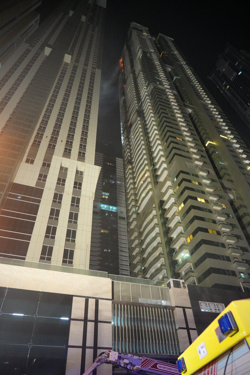 Civil Defense teams are continuing their efforts to bring the fire under control.