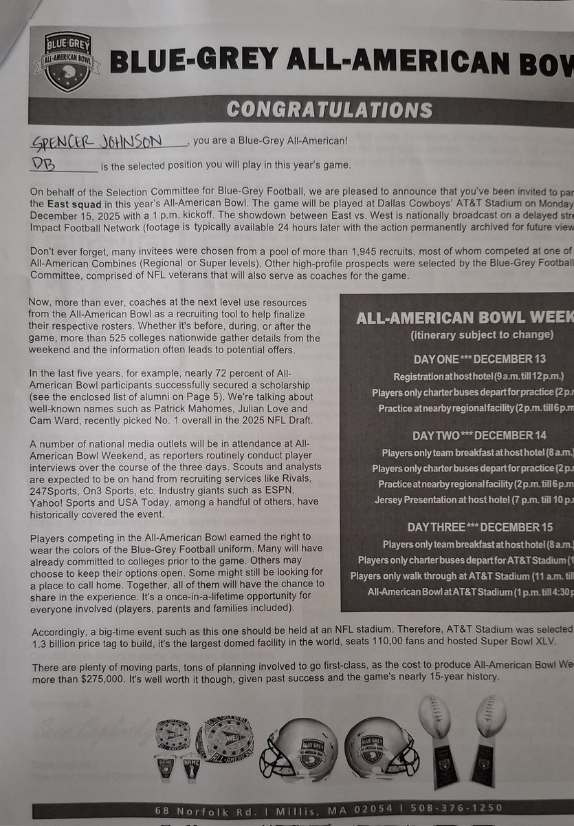 TonyRichh's tweet image. I am super proud of my son for being selected to the Blue-Grey All American Bowl. Keep chipping away at it.@BlueGreyFB @FBWO_ @johnvarlas @cothran_vidale @247recruiting @MTFB_Recruiting @VandyFootball @CoachRicco1 @CoachCJ_FB @coachsauce__ @Coach_Shugg @CoachRiley7…