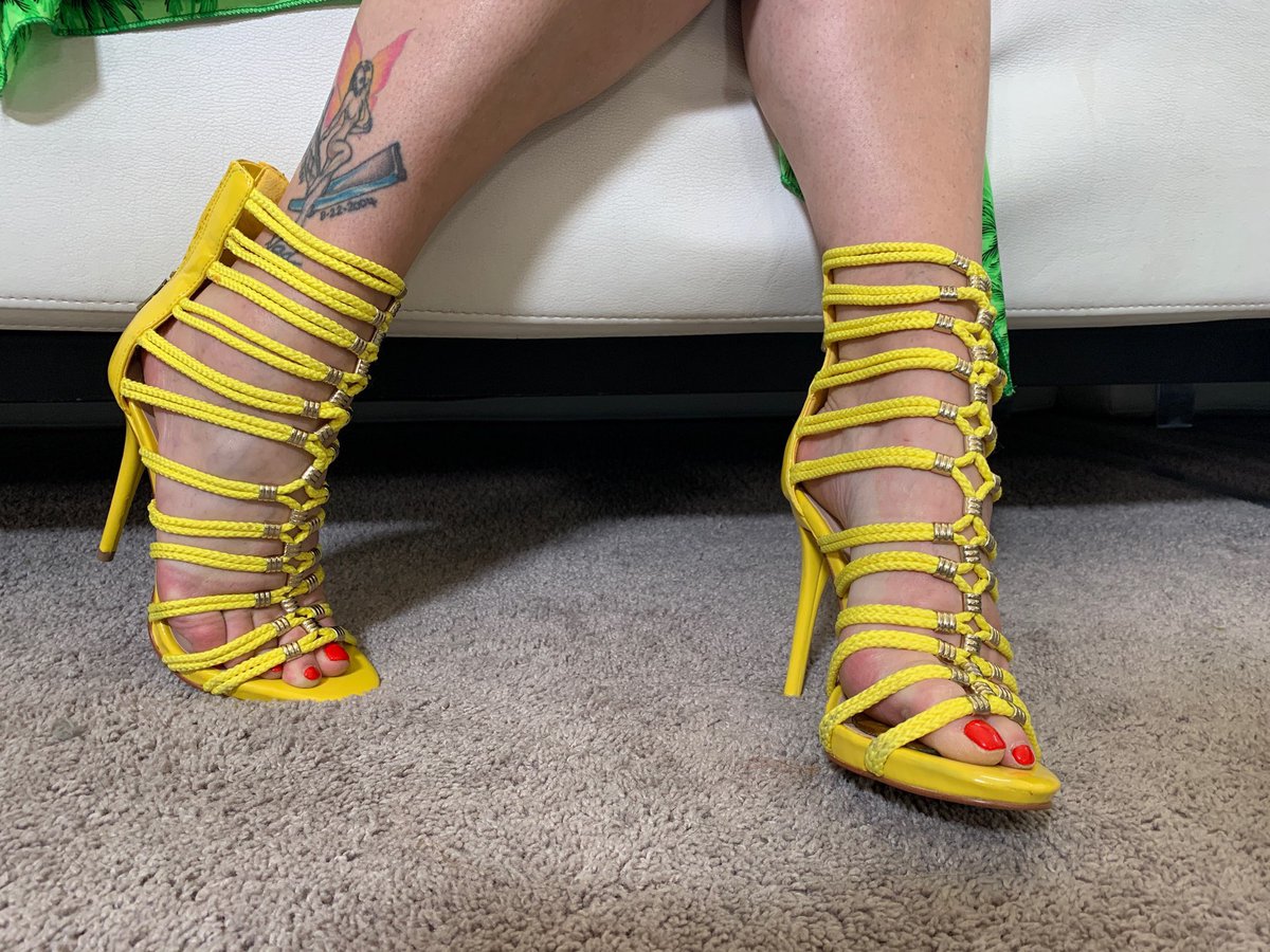 Rate my beautiful shoes 👠❤️