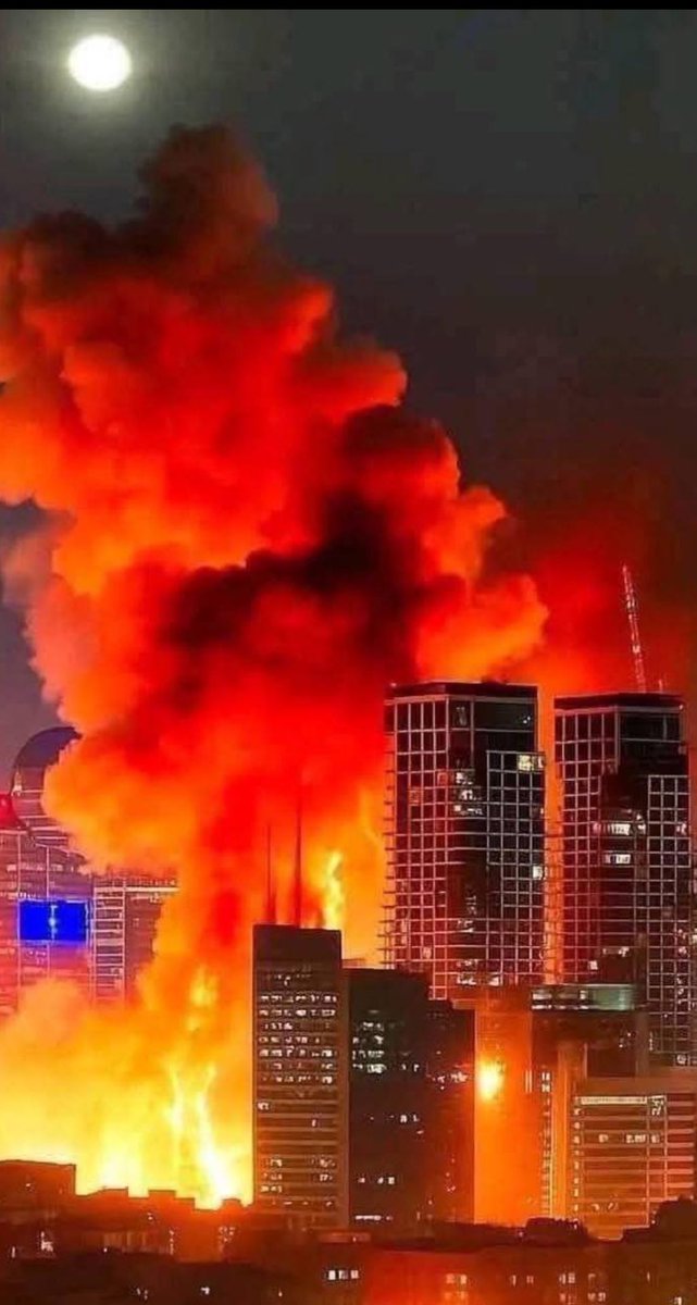 Baktıkça içim açılıyor..kahrol siyonist bebek katili israil...