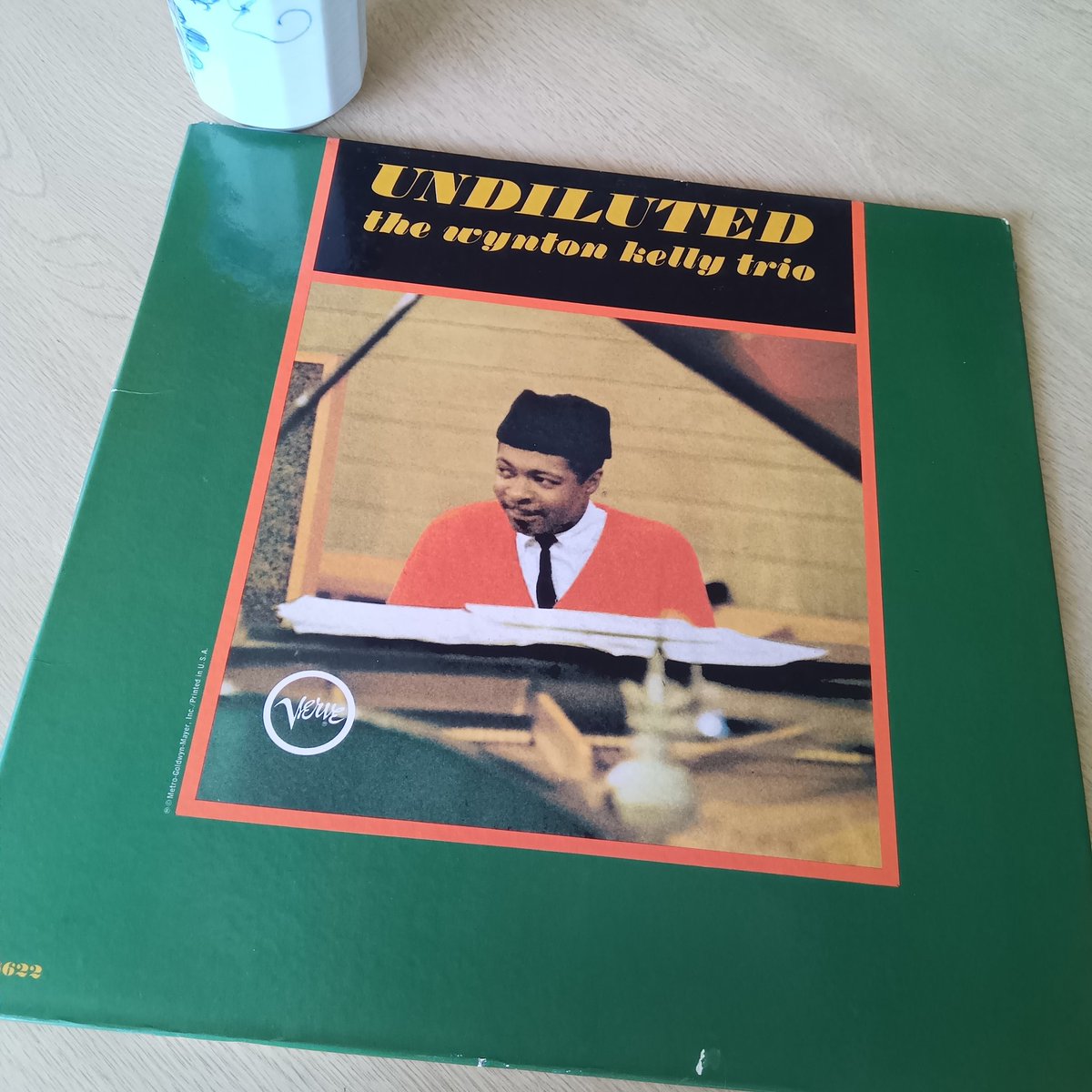 nitijyoutei's tweet photo. #undiluted
って「薄められていない、原液」「混じりっけなし、純粋な」ということらしい。
な～るほどだね。
#WyntonKelly
今日も1日気分良く
#jazz
#土田悦也 https://t.co/gW8SnIKHQ1