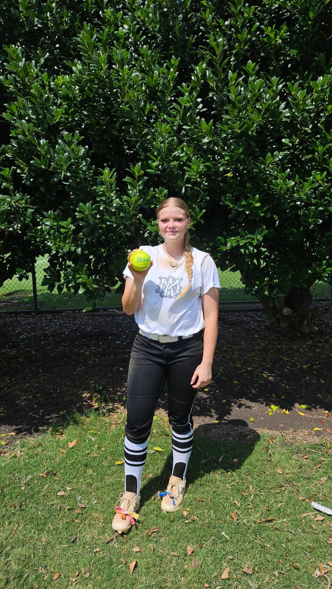 Jeff Miranda (@amntx18u_jeff) on Twitter photo **Dinger Alert**
Congratulations, Callie Curtis (<a href="/Calliecurtis_10/">Callie Curtis</a>) 2025 C/CI, <a href="/PrattSoftball/">Pratt Softball</a> commit, on her first 💣of the summer! Attaway, Callie!! #DontSuck #BombSquad #AMNTX18u_UnifiedFam **Dinger Alert**
Congratulations, Callie Curtis (<a href="/Calliecurtis_10/">Callie Curtis</a>) 2025 C/CI, <a href="/PrattSoftball/">Pratt Softball</a> commit, on her first 💣of the summer! Attaway, Callie!! #DontSuck #BombSquad #AMNTX18u_UnifiedFam