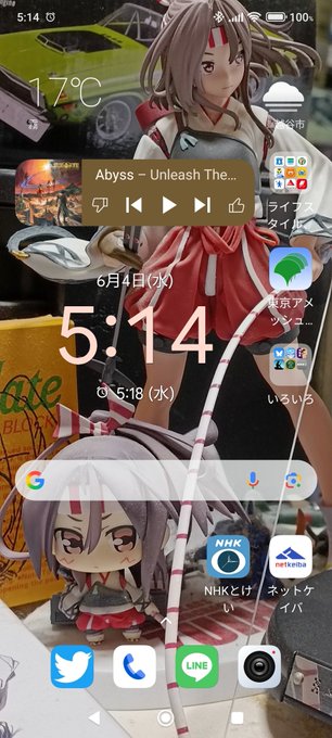 #原作の隣に自分の絵を貼る