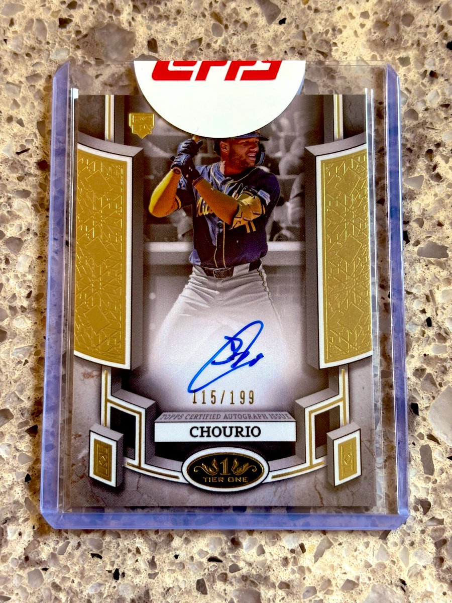 Mike__McKenna's tweet image. Successful trip to the @CARoadshow! 

Snagged a couple Jackson Chourio Autos! 

Tier One RC /199 &amp;amp; Topps Chrome Black Gold Refractor Super Futures 1/50 🤩

Always a pleasure, Justin! 🤝 Thanks