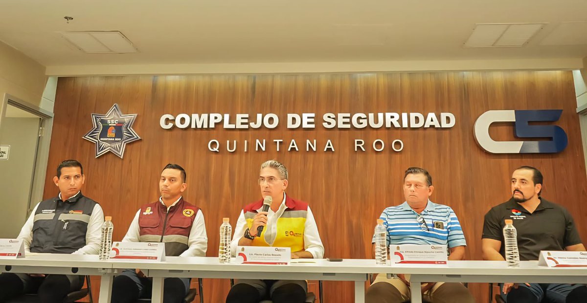 🗞️ Refuerza SESA coordinación interinstitucional ante inicio de la temporada de ciclones tropicales 2025

📍acortar.link/QzWzxA