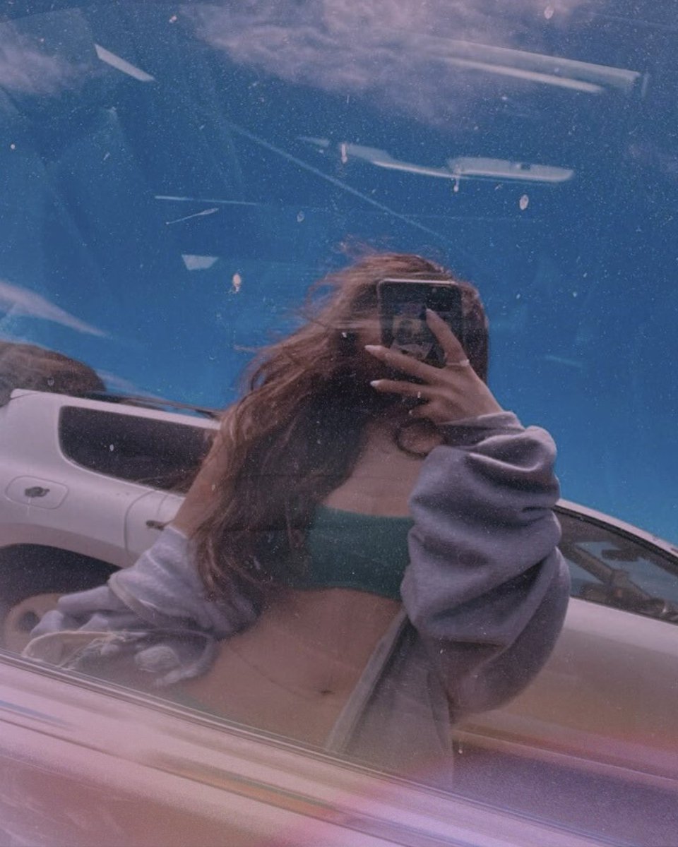 ㅤ
                    lian.⠀⠀⠀     ⠀⠀ 🍒 
  
ㅤ                ˚⊹˚°∞ first agenda for the trip was, in his words, "to catch the Bolinao sunrise" and it was definitely worth it 🌅 it's my first time here so thank you for driving us out to witness this