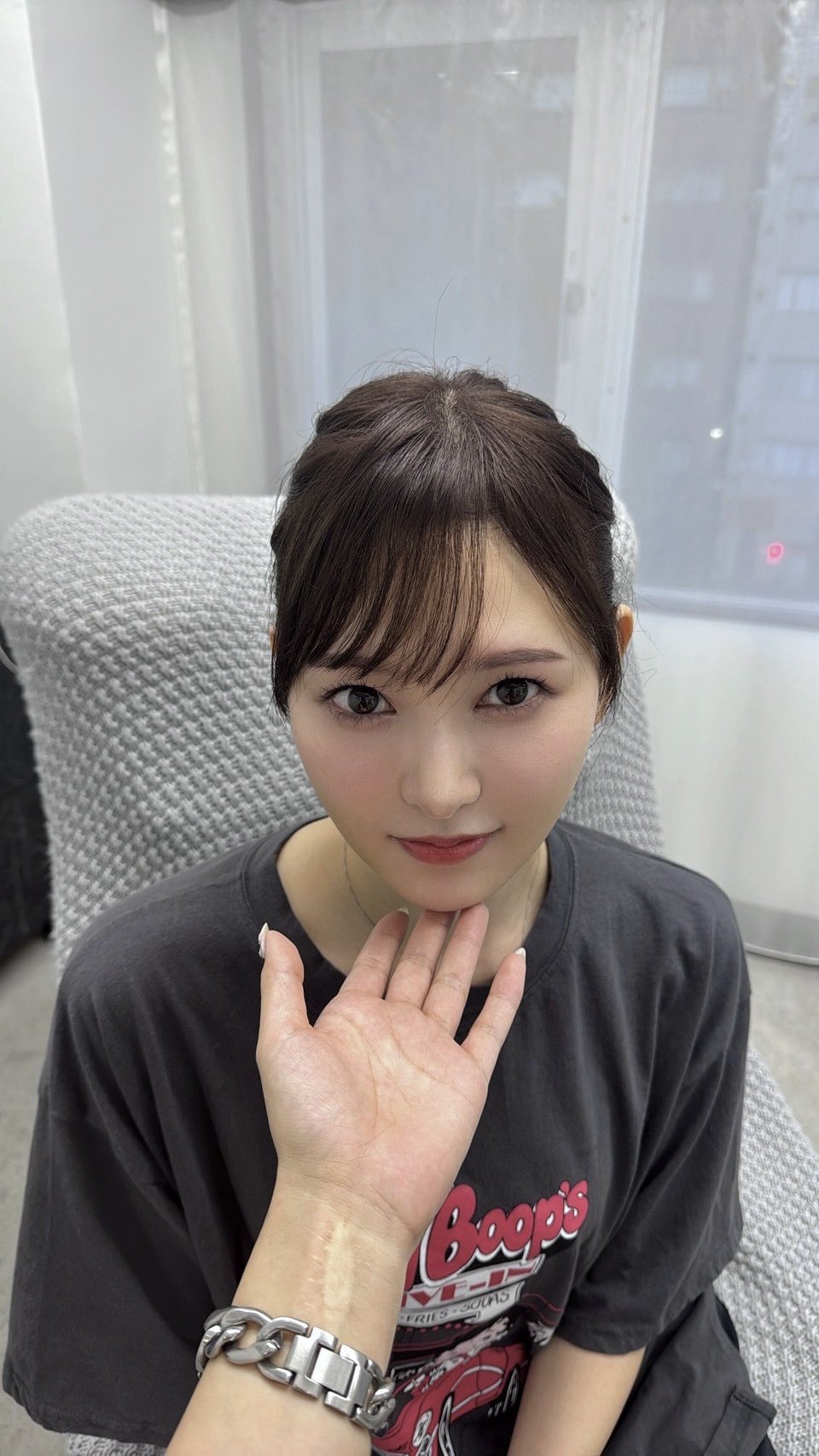 ニュースキン（はるママ） 入り口に大きな私もいます』【天使すぎる小悪魔】Kirariが2人に