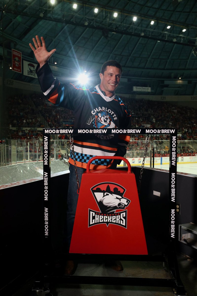 It’s the Finals, of course we had to double the cowbell action!

🗣️ LUUUUUUUUUUUUUUUUUUKE