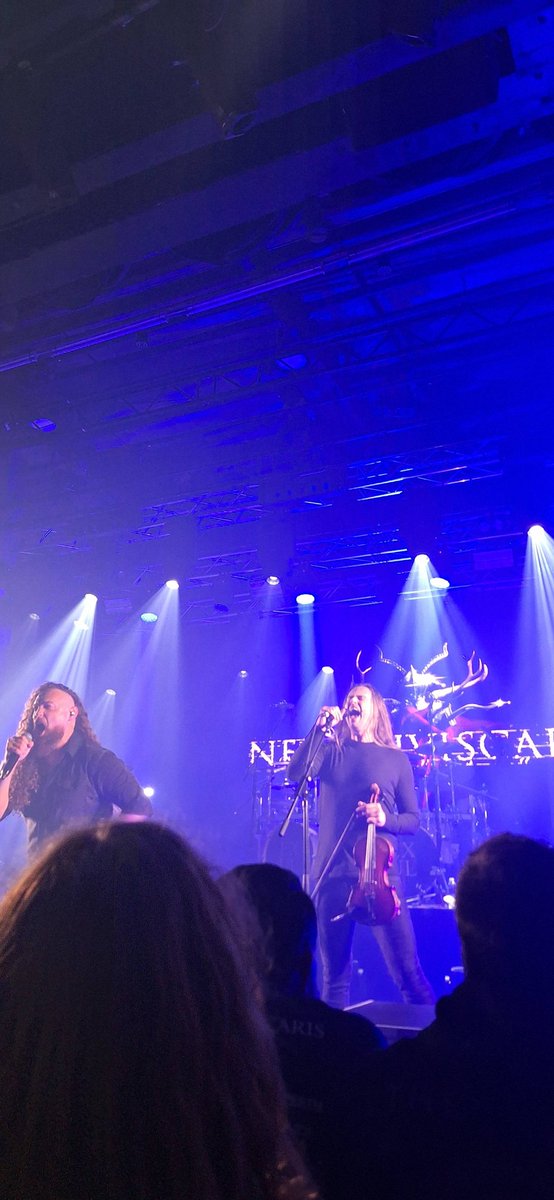 dajayeway's tweet image. Felt like fruko for 5hrs in the mosh pit with @VoonDesmond to see Ne Obliviscaris live! 😍
