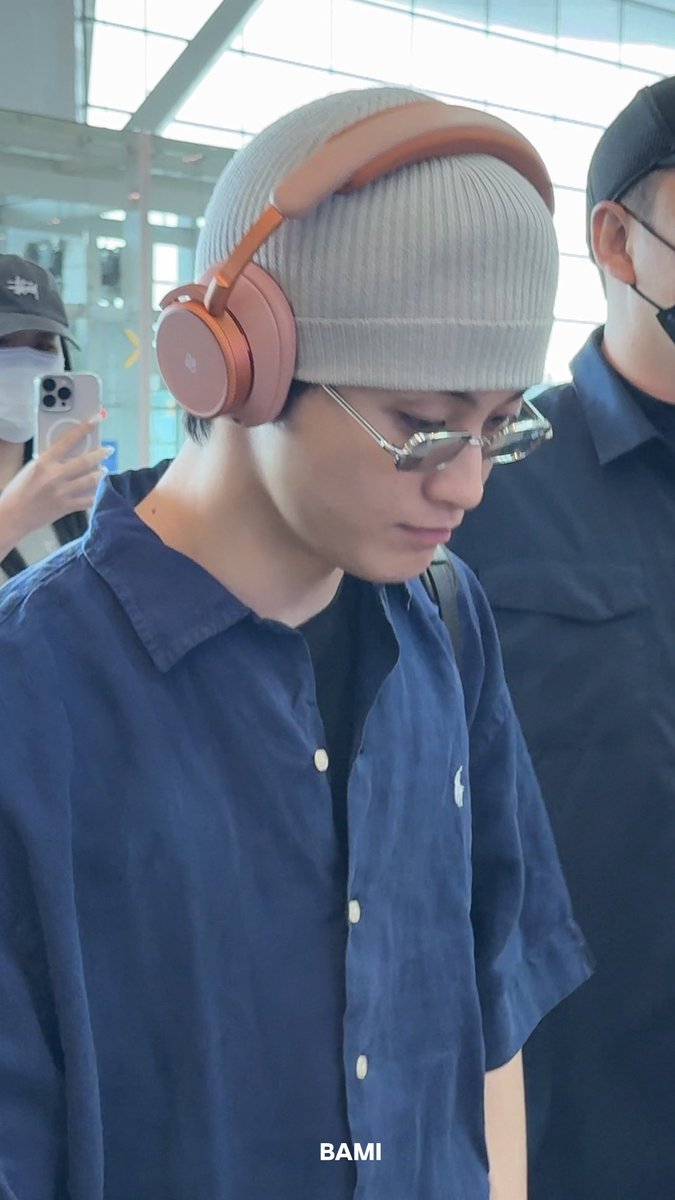 BAMI802's tweet photo. 250614 ICN #NCT #마크 #MARK https://t.co/Z0Je54QJfJ