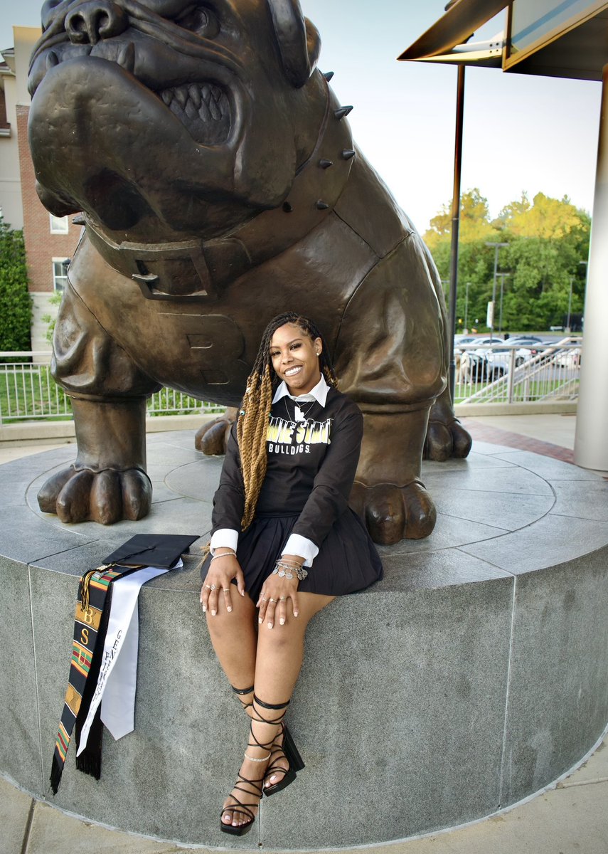 adoremenette's tweet image. I am my ancestors’ wildest dream and my parents’ proudest legacy. I didn’t just earn a degree—I broke barriers, carried grief, and stood resilient. This moment is mine, but the victory is ours. 😍🧠👩🏽‍🎓#FirstGenGraduate #BlackExcellence #BSU #SocialWorkGrad #MagnaCumLaude