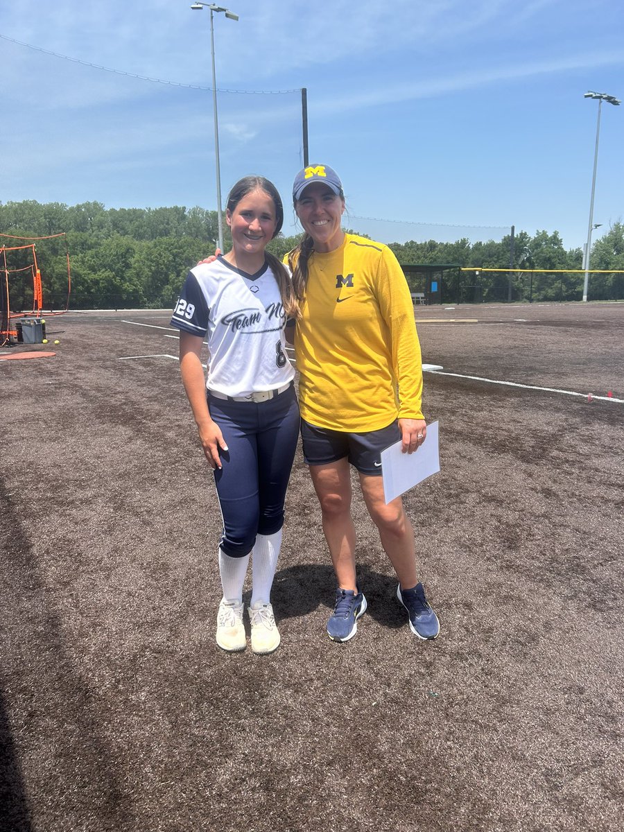 Abby Brooks (@abbybrooks2029) on Twitter photo Great day at <a href="/DDSBandEvents/">Diamond Direction</a> Connect camp in Kansas City! So awesome to learn from some of the top programs in the county. Huge thank you to <a href="/umichsoftball/">Michigan Softball</a> coach <a href="/chiddy3/">Amanda Chidester, OLY</a> for taking the time to work with me, so thankful for the opportunity!
<a href="/teamnctaylor/">@teamnctaylor</a> <a href="/TeamNCSoftball/">Team North Carolina Softball</a> Great day at <a href="/DDSBandEvents/">Diamond Direction</a> Connect camp in Kansas City! So awesome to learn from some of the top programs in the county. Huge thank you to <a href="/umichsoftball/">Michigan Softball</a> coach <a href="/chiddy3/">Amanda Chidester, OLY</a> for taking the time to work with me, so thankful for the opportunity!
<a href="/teamnctaylor/">@teamnctaylor</a> <a href="/TeamNCSoftball/">Team North Carolina Softball</a>