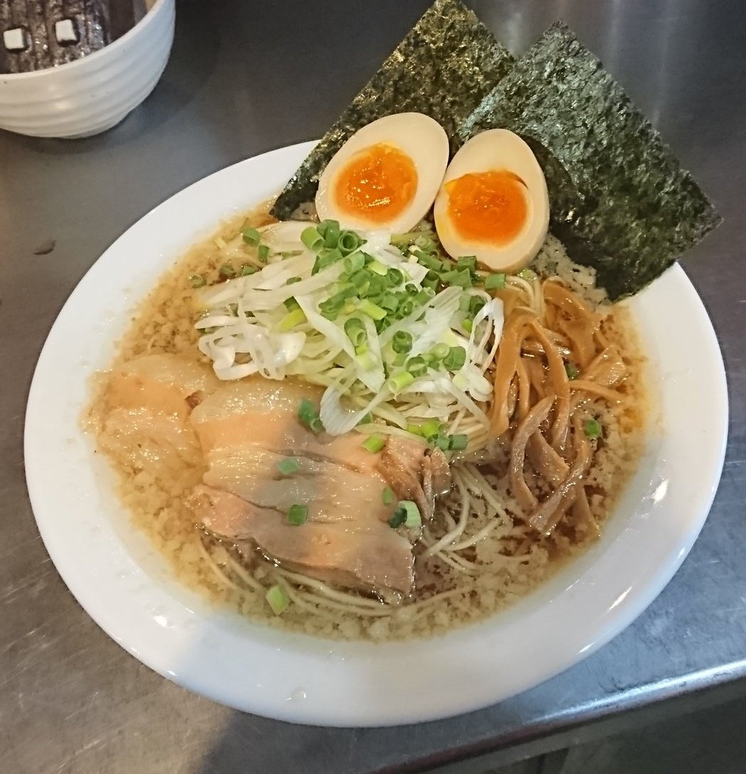 おはようございます☁

この土日は「豚つけ麺」の販売はしません。

ご予定されてた方申し訳ございません🙇‍♀

レギュラーメニューでの営業となります🍜

本日も宜しくお願い致します！