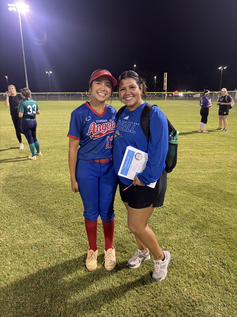 I had a great day today at the Diamond in the Rough Showcase skills camp! Thank you coaches for the great feedback! Can’t wait to use what I learned on the field tomorrow! 
<a href="/McMSoftballteam/">McMurry Softball</a> <a href="/LangstonSB/">Langston Softball</a> <a href="/HPUsoftball/">HPU softball</a> <a href="/wtcsoftball/">WTC Softball</a>  <a href="/NCSA_Softball/">NCSA Softball</a> <a href="/NCSACoachDaily/">Jess Daily</a>