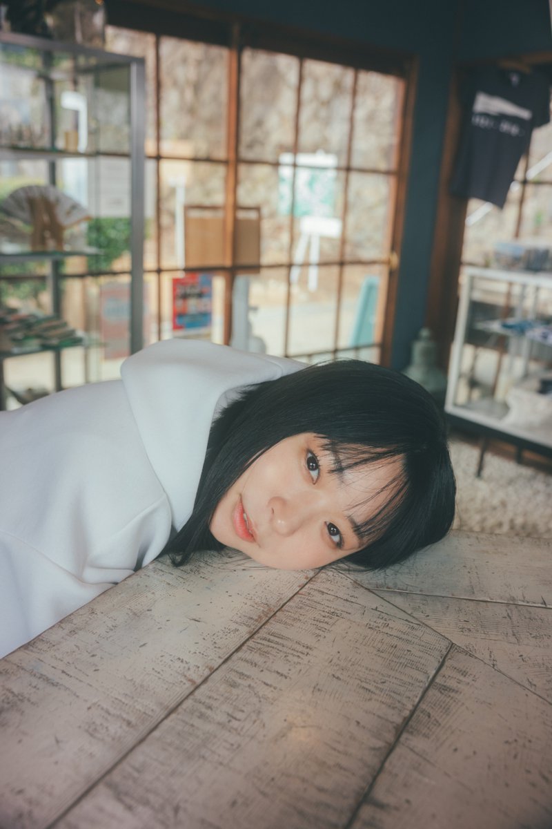 の*ん様 アンゴラ村長1st写真集 標準体型 直筆サイン入り アンゴラ村長1st写真集 「標準体型」 | 東 京祐 |本 | 通販 | Amazon